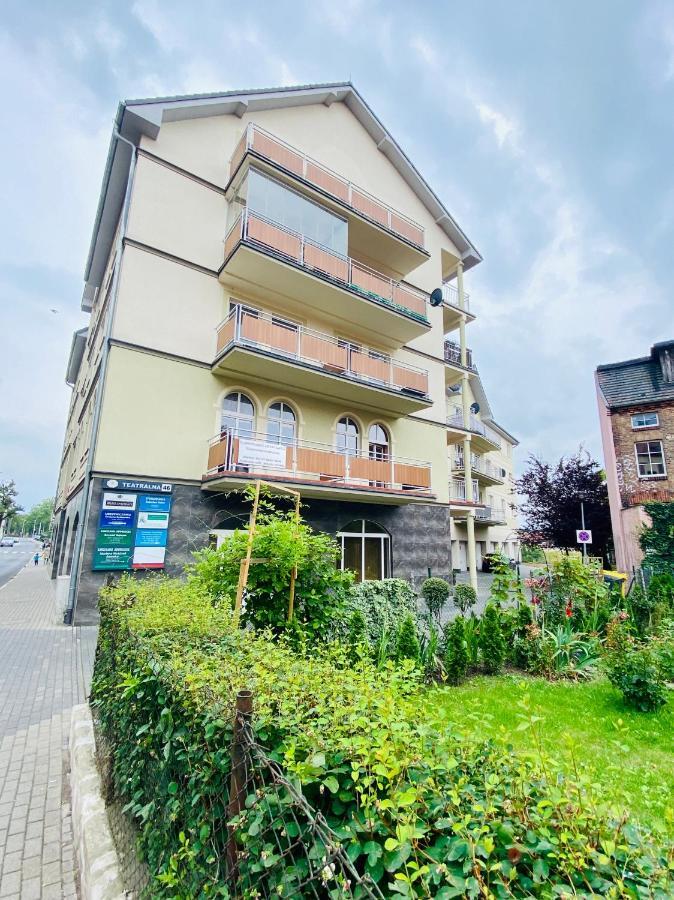 Apartamenty Teatralne Gorzow Wielkopolski Exterior photo